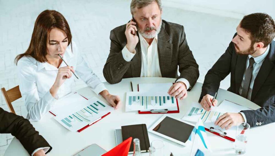 How-Many-Shares-Does-a-Company-Have-Signature-Stock-Transfer