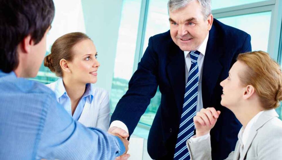 Reasons-You-Should-Use-Stock-Transfer-Agent-Services-Signature-Stock-Transfer